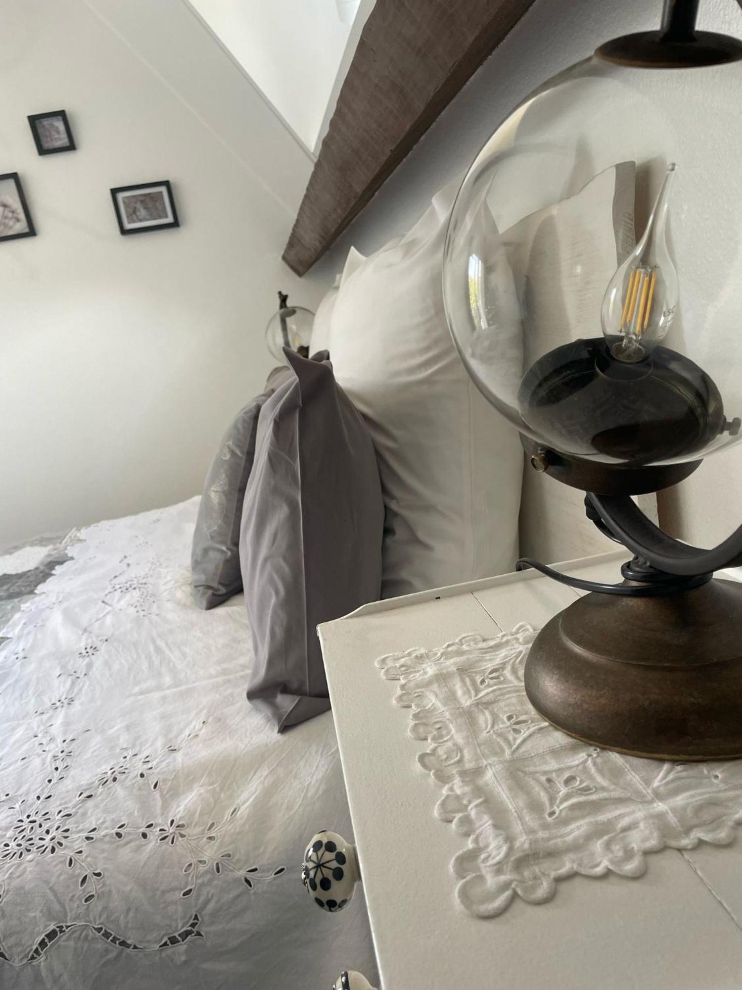 Chambres D'Hotes Le Relais Globe Trotteur Montaigu  Kültér fotó